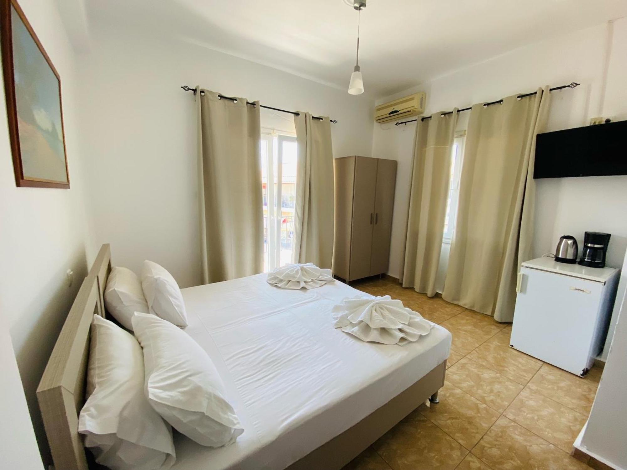 Central Hotel Parga Exterior photo